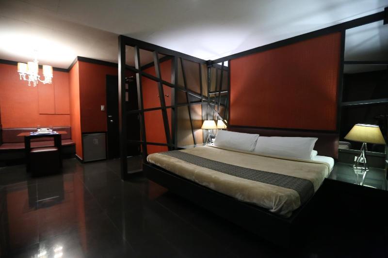 Victoria Court Suites Pasig Kültér fotó